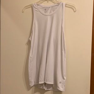 Gap open back tank